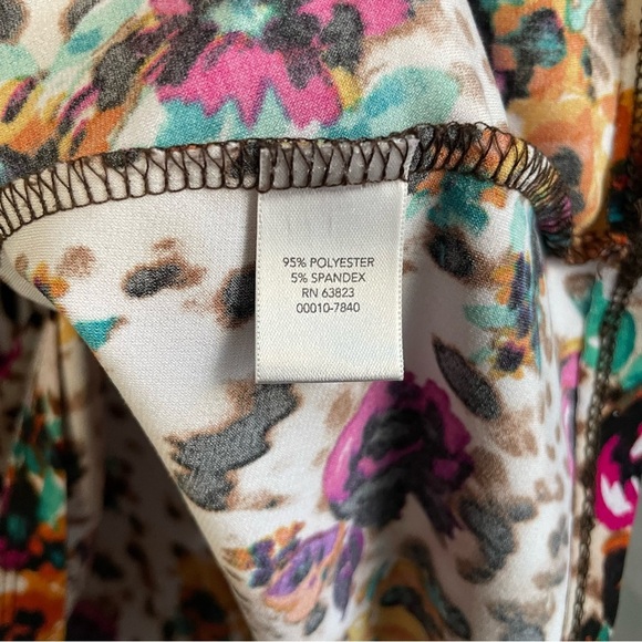 Cheetah Floral‎ Ruched Bust Blouse CJ Banks Size 1X leopard cheetah plum - Picture 6 of 8